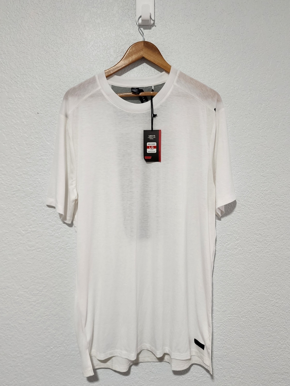 RBX Men's Life Style White Basic Athleisure T-Shirt  Size Large NWT